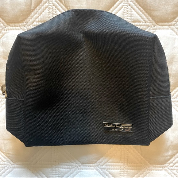 COPY - Salvatore Ferragamo Parfums Magnifica Pouch Bag - Picture 4 of 8